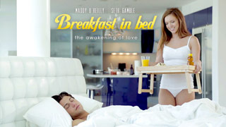 Maddy O'Reilly prepara un desayuno romántico con cogida incluida