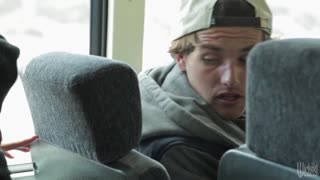 Bonnie Rotten y su novio macara teniendo sexo en un camión público