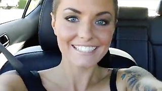 Christy Mack es una chava bien guapa que roza la perfección