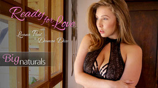 La pechugona Lena Paul echando pasión en la productora NF Busty