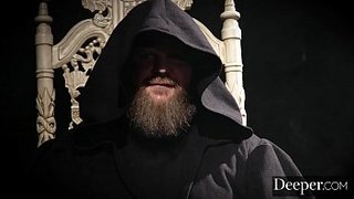 Las fantasías más oscuras de Katrina Jade se hacen realidad