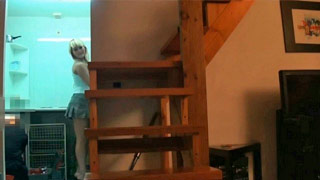 Soy Kitty, de 19 años y me voy a grabar cogiendo con el técnico de refrigeración