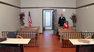 ZZ Courthouse - Parte 3. Juro darle una buena cogida diciendo la verdad. (Peta Jensen)