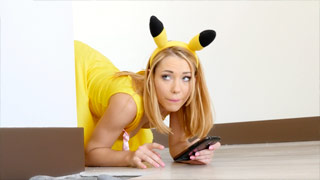 Raylin Ann es fan de Pokemon Go y disfruta cogiendo de cosplay