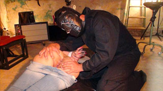 The Webmaskter - Chavas enmascaradas en sesión BDSM