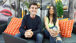 Jugando a Fap Ceo con la latina Katrina Moreno mientras cogemos