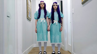 Aparecen hermanas gemelas fantasmas en mi cuarto de airBnB