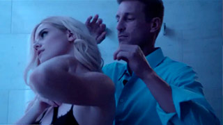 Nikki Sweet se coge a un fan por primera vez