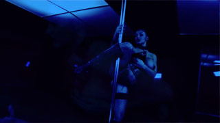 El diablo en Aletta - Parte 1 y Parte 2. Ver los enlaces alternativos