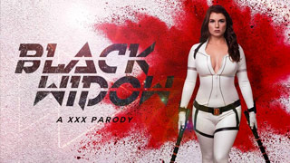 Viuda Negra - Parodia XXX. La heroína cogiendo en primera persona