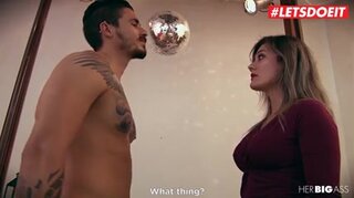 Masturbando a una monja en el convento. Maria Antonia Alzate y Matilde Ramos