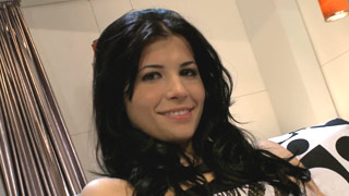 Latinistas 5 - Esc 4. La preciosa española Rebeca Linares cogiendo magnífico