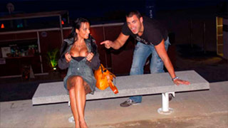 De cacería nocturna en la playa. Sandra G