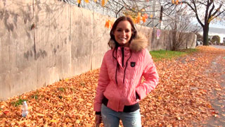 Modelo súper caliente agarrada en la calle y cogida antes de ser corrida