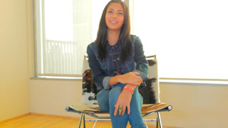 Jade Jantzen en su primer DP entre gozando y sintiendo dolor