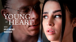 Una chava bien buena fácil de convencer. Kylie Rocket