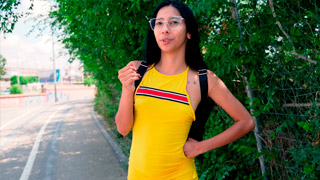 La adolescente Sole Vargas va a un casting de FAKings