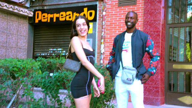 ¡A PELO y sin miedo! Briseida Myers se ha convertido en REINA DEL ANAL y lo demuestra