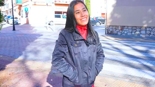 Llega la asiática latina Lore Hot, con esa mezcla tienes que coger como una pro