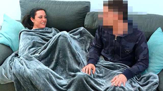 Soy Paula Ortiz y me voy a coger a mi compi de piso. ¡De este finde no pasa!