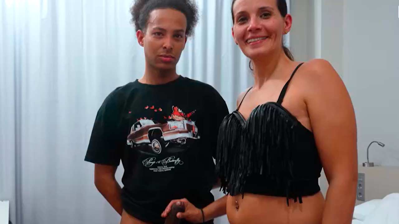 Snake quiere uno de esos vergototes del porno de los que tanto hablan