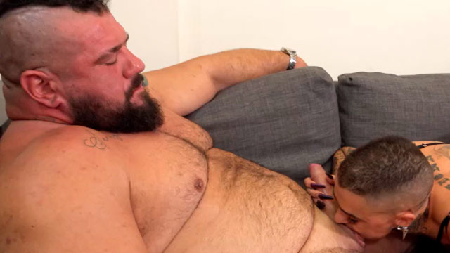 ¡El primer porno de la pareja más fuerte de España! Tan extremos como son...