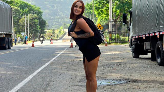 Abella Olsen pide un aventón a Medellín pero no tiene dinero y paga con su coño